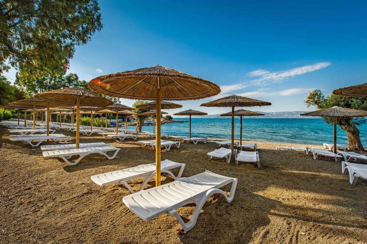 Evia Riviera Resort 아마린토스 외부 사진