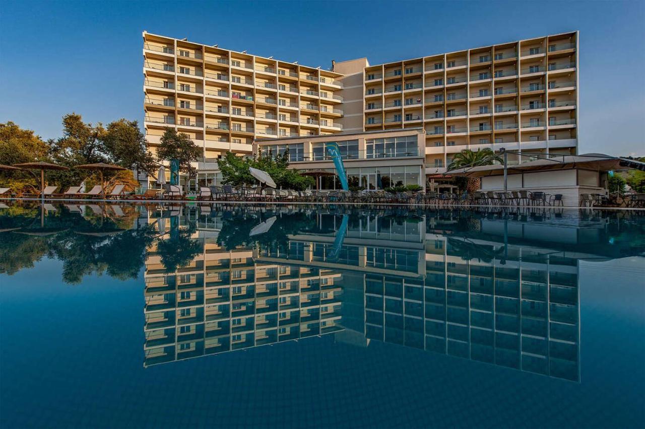 Evia Riviera Resort 아마린토스 외부 사진