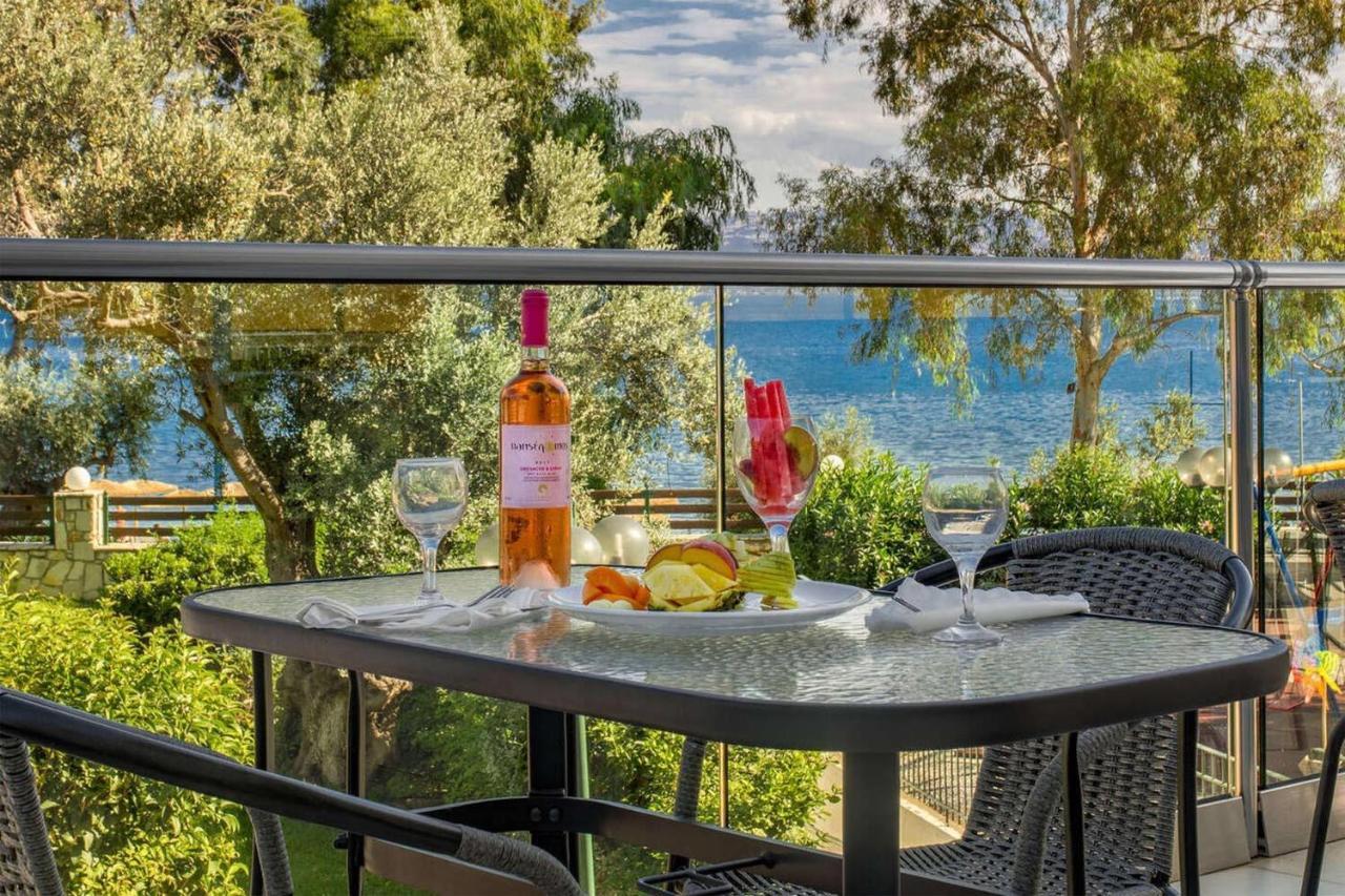 Evia Riviera Resort 아마린토스 외부 사진