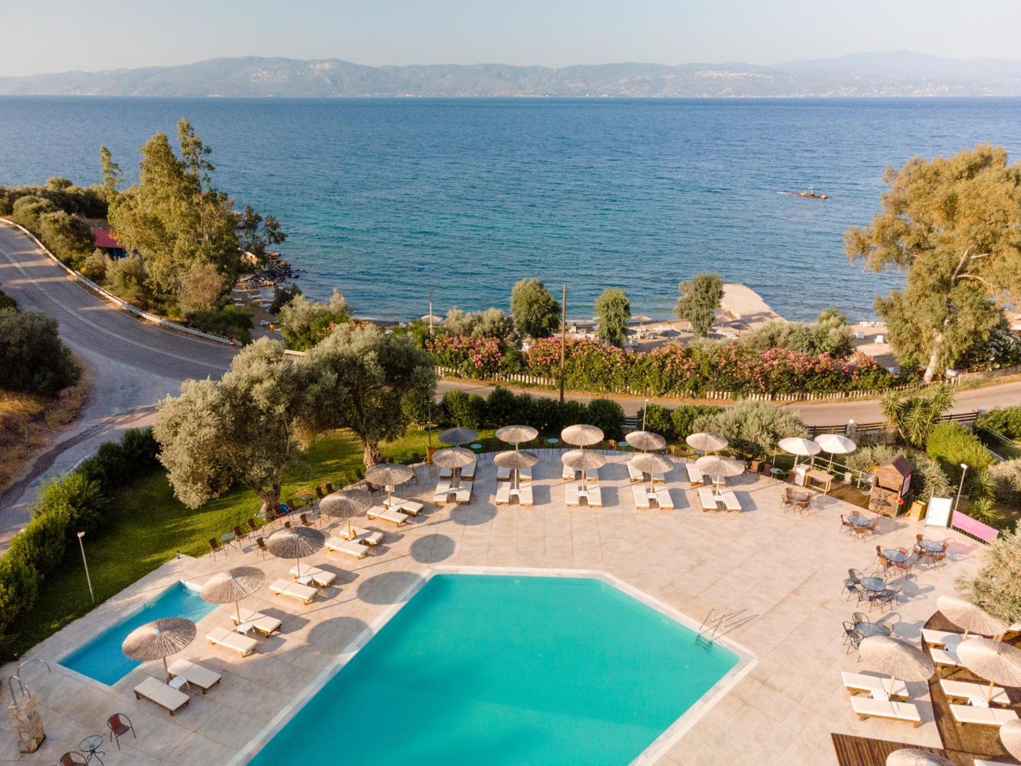 Evia Riviera Resort 아마린토스 외부 사진